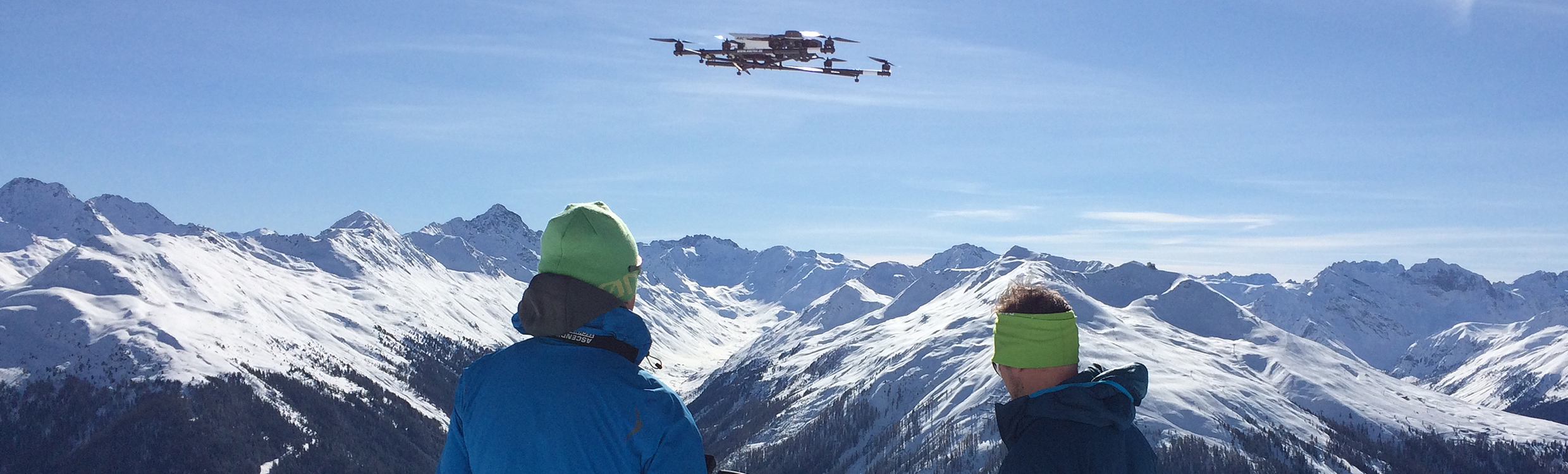 Mapping avalanches